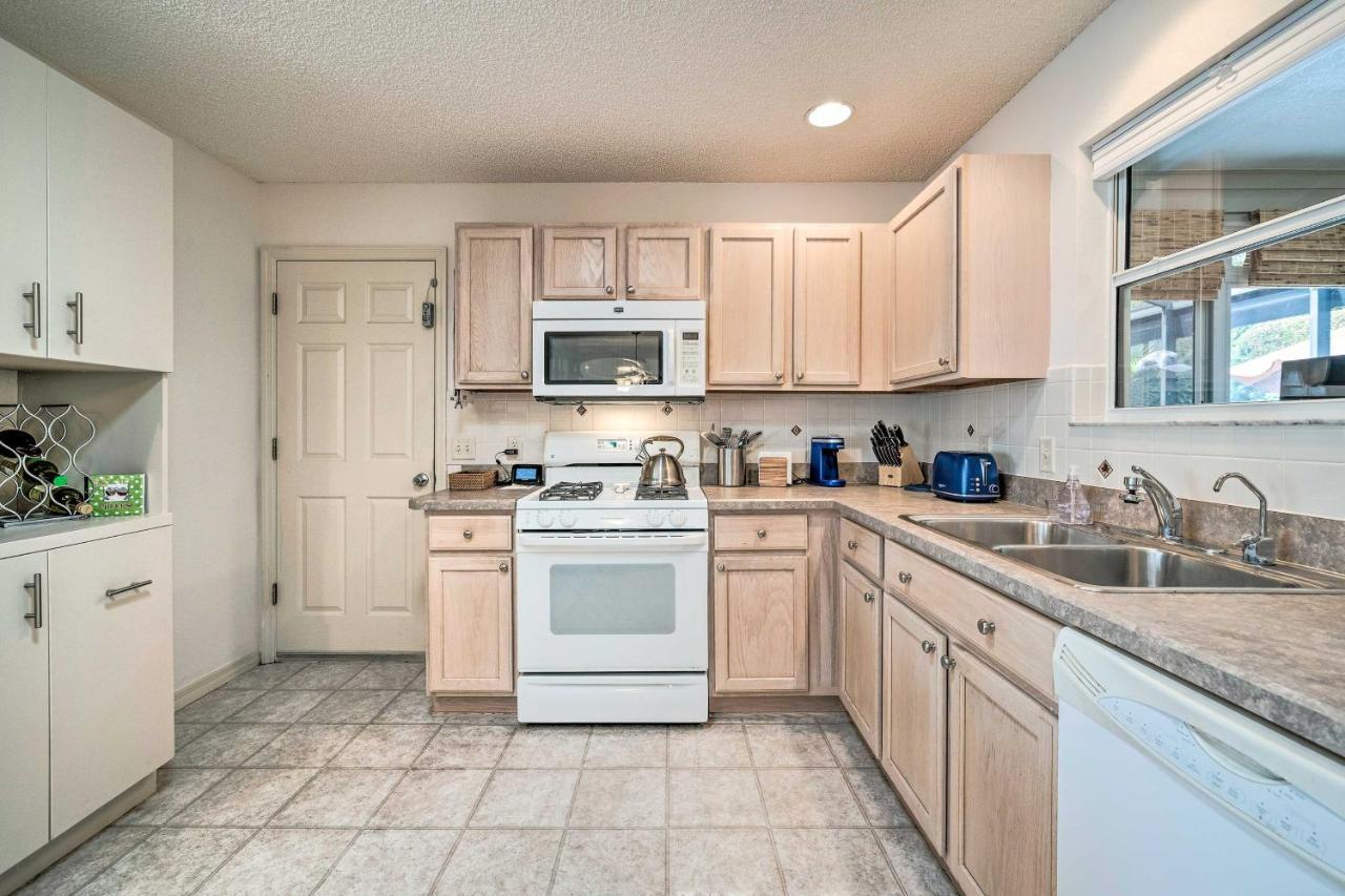 Home In The Villages With Lanai And Private Hot Tub! Extérieur photo